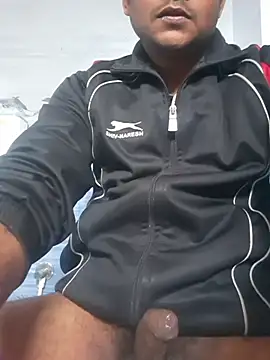 Snapshot of Itsdesi_boy chatting on 18, 1, 2026 Itsdesi boy online show from 18, 1, 2026