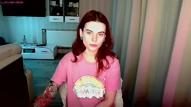 Snapshot of RinaDevil chatting on 14, 11, 2025 RinaDevil online show from 14, 11, 2025