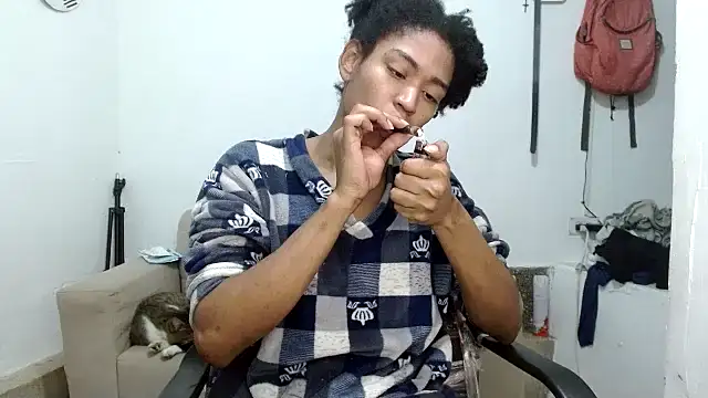 angelamarie1 online show from 12, 9, 2025