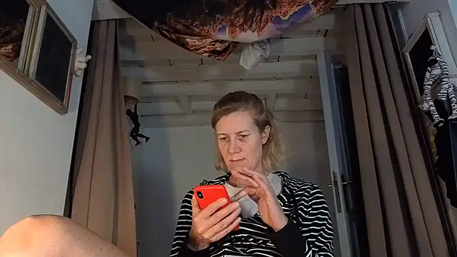 Lola Belgium online show from 30, 6, 2026