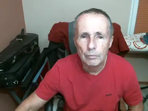 Snapshot of olibrius71 chatting on 1, 2, 2025 olibrius71 online show from 1, 2, 2025