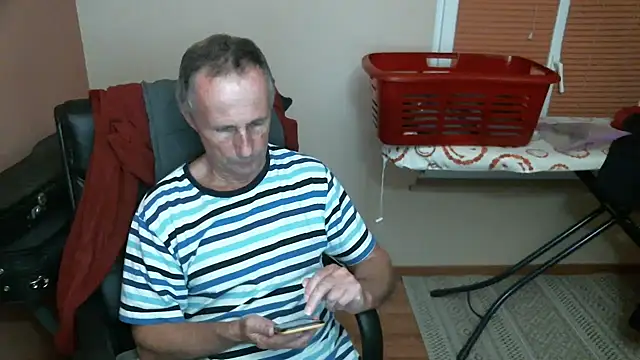 Snapshot of olibrius71 chatting on 20, 2, 2025 olibrius71 online show from 20, 2, 2025