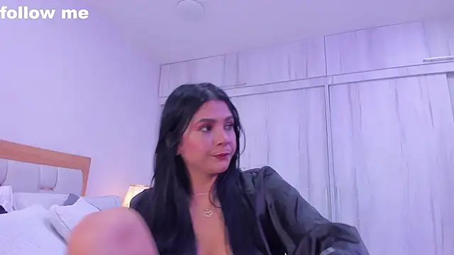 paola rodriguez online show from 18, 2, 2025