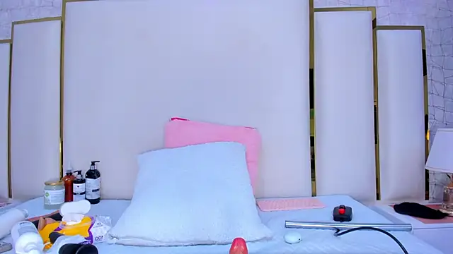 paola rodriguez online show from 16, 9, 2025