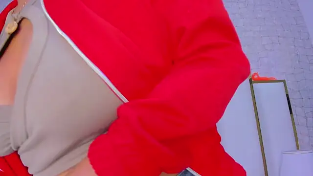 paola rodriguez online show from 30, 10, 2025