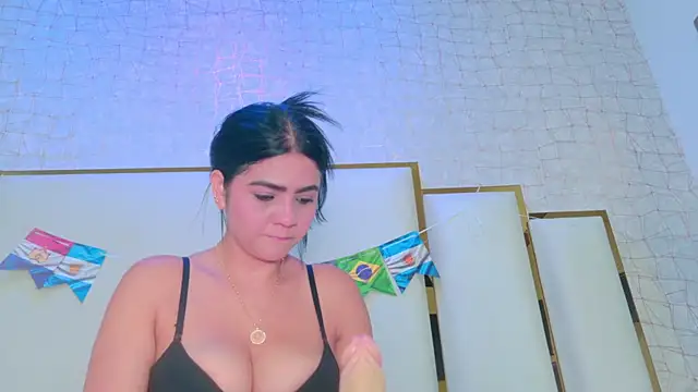 Snapshot of paola_rodriguez chatting on 27, 6, 2026 paola rodriguez online show from 27, 6, 2026