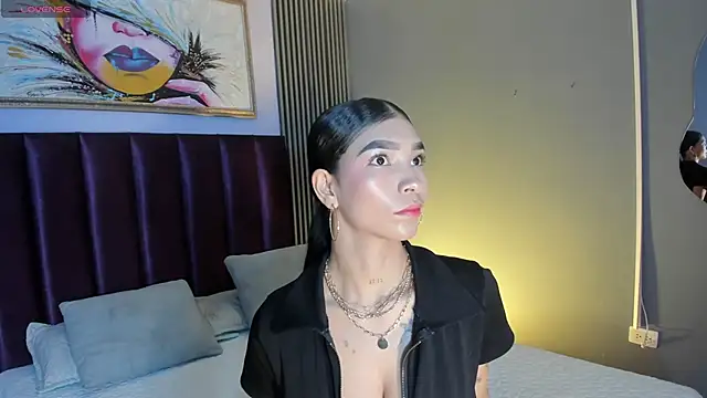 LauraAristizabal online show from 19, 7, 2026