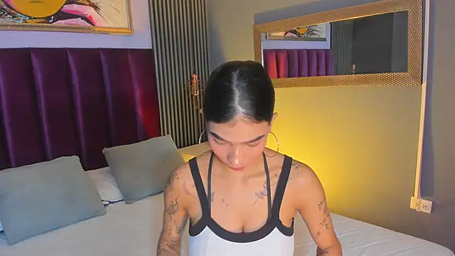LauraAristizabal online show from 1, 8, 2026