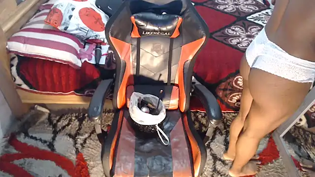 sexyjustin202 online show from 21, 2, 2025