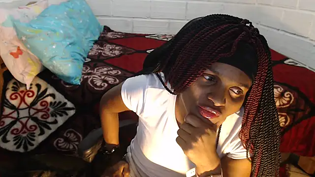 sexyjustin202 online show from 4, 7, 2026