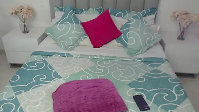 X6uldv8xdollxxx online show from 14, 3, 2025