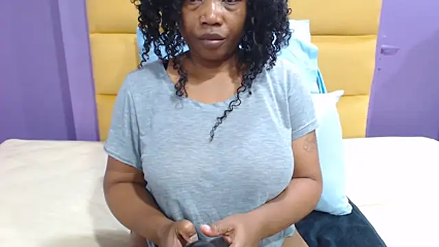 PeachAss4UU online show from 19, 3, 2026