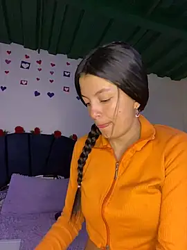 Meghan320 online show from 18, 2, 2025