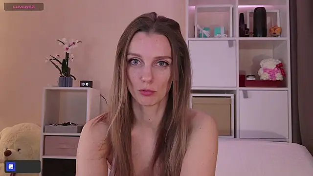 Karamelsw  online show from 3, 5, 2026
