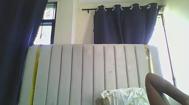 Snapshot of CuteJ chatting on 13, 2, 2025 CuteJ online show from 13, 2, 2025