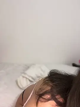 MiahWindsor online show from 26, 2, 2025