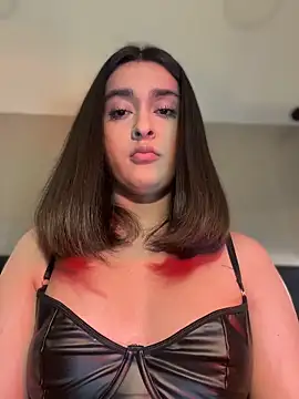 MiahWindsor online show from 22, 6, 2026