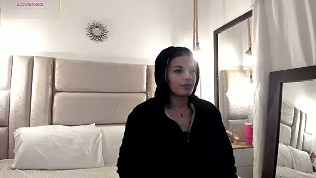 CeliWoods online show from 6, 5, 2026