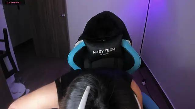 Miss Nicole online show from 9, 1, 2026