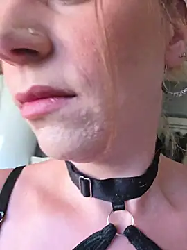 XLisaxx online show from 4, 7, 2026