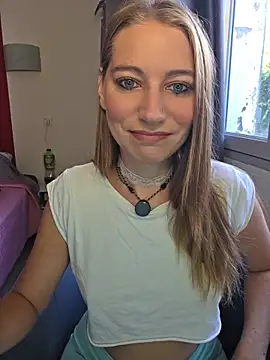 XLisaxx online show from 27, 7, 2026