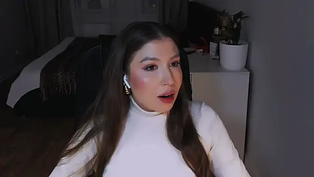 Snapshot of Eva_Chris chatting on 10, 10, 2025 Eva Chris online show from 10, 10, 2025