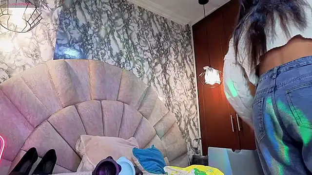 Snapshot of _emma_miller_ chatting on 19, 2, 2026 emma miller online show from 19, 2, 2026