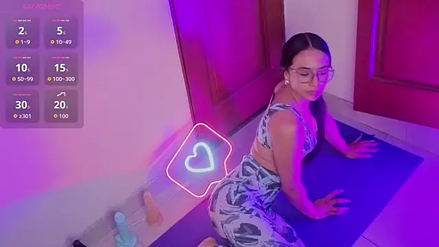 Snapshot of _emma_miller_ chatting on 16, 3, 2026 emma miller online show from 16, 3, 2026