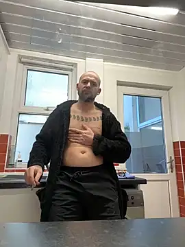 bigguy101 online show from 6, 1, 2025