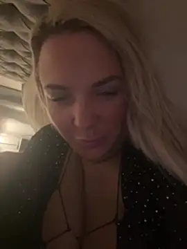 Snapshot of Bustyblondebabe32 chatting on 16, 1, 2026 Bustyblondebabe32 online show from 16, 1, 2026