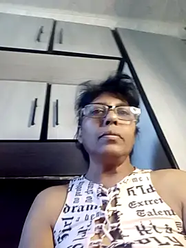 MsAttitude online show from 24, 7, 2026