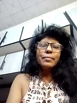 MsAttitude online show from 24, 7, 2026