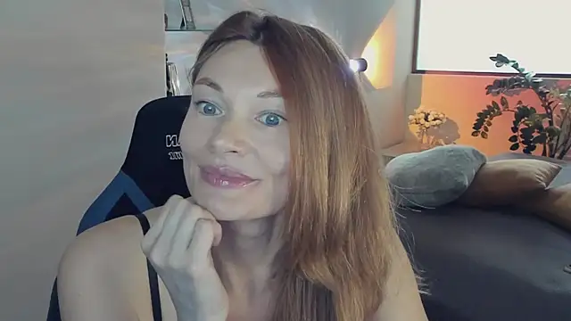 MistyBarnes online show from 4, 5, 2026