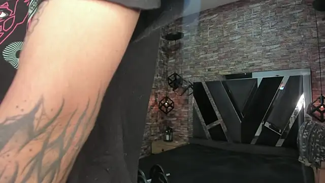 AcidMilo online show from 9, 9, 2025