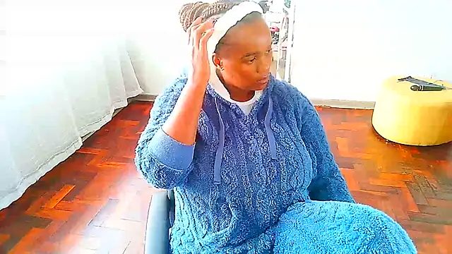 Snapshot of Charlie-Crawford chatting on 20, 2, 2025 Charlie-Crawford online show from 20, 2, 2025