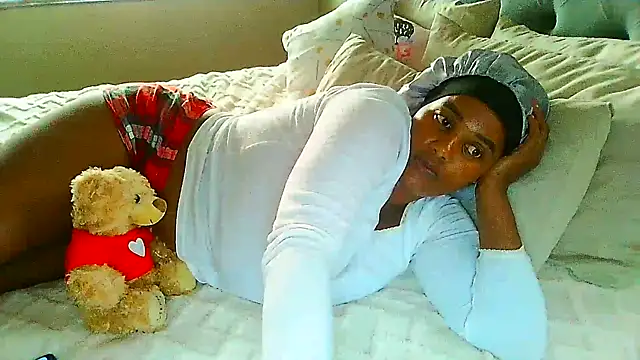 Snapshot of Charlie-Crawford chatting on 23, 2, 2025 Charlie-Crawford online show from 23, 2, 2025