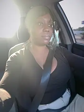 Snapshot of 1Topgyal chatting on 12, 9, 2025 1Topgyal online show from 12, 9, 2025