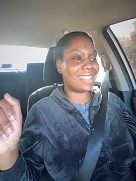 Snapshot of 1Topgyal chatting on 13, 10, 2025 1Topgyal online show from 13, 10, 2025