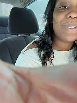 Snapshot of 1Topgyal chatting on 17, 12, 2025 1Topgyal online show from 17, 12, 2025