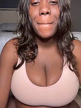 Snapshot of 1Topgyal chatting on 13, 4, 2026 1Topgyal online show from 13, 4, 2026