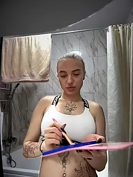 pinkstar  online show from 4, 11, 2025