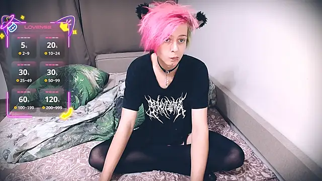 Littlepinkcat online show from 5, 8, 2026