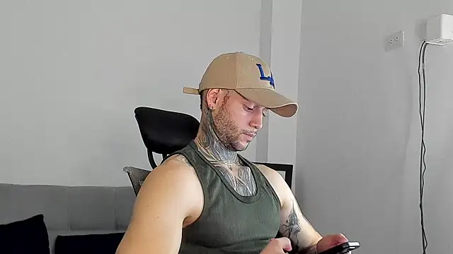  jamesleandros1 online show from 19, 7, 2026