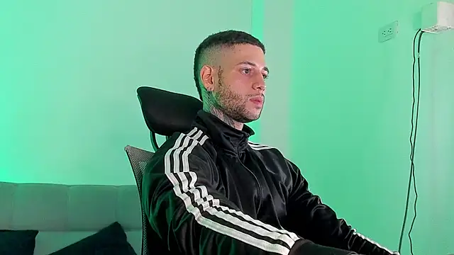  jamesleandros1 online show from 2, 8, 2026