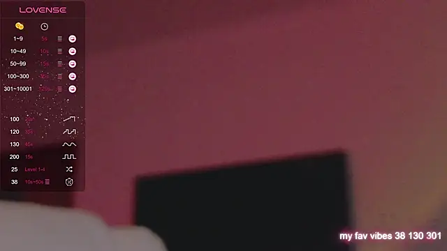 Snapshot of Juliette_Sunshine chatting on 17, 9, 2025 Juliette Sunshine online show from 17, 9, 2025