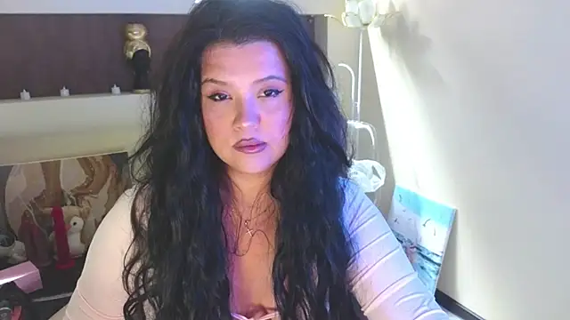 Snapshot of Malika_uAngel chatting on 10, 6, 2026 Malika uAngel online show from 10, 6, 2026