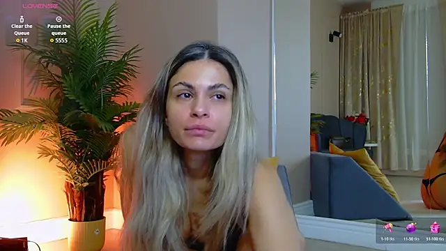 Avril Cyrus online show from 5, 2, 2026