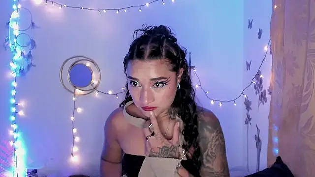 Snapshot of Eva_Lee_ chatting on 19, 3, 2025 Eva Lee  online show from 19, 3, 2025