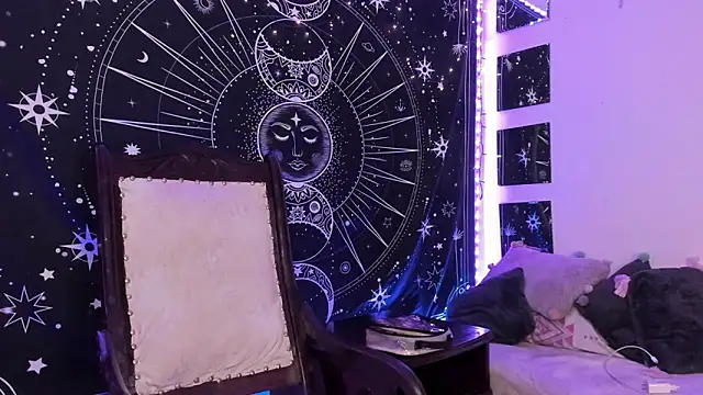 Snapshot of Eva_Lee_ chatting on 17, 9, 2025 Eva Lee  online show from 17, 9, 2025