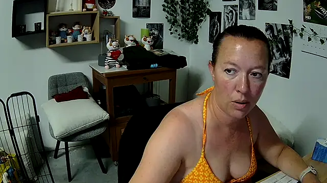AnyaKreyxh online show from 28, 5, 2026